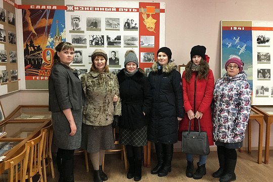 Вологодские библиотекари и молодые читатели побывали на родине Героя Советского Союза Евгения Преображенского 